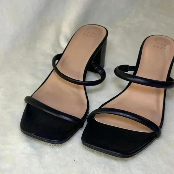 Black Strappy Heels, Size 8 - Great Condition - Picture 8 of 8